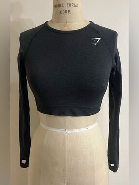 GYMSHARK VITAL SEAMLESS 2.0 LONG SLEEVE CROP TOP DARK CHARCOAL SIZE M